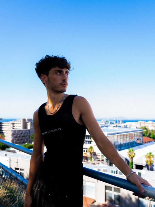 LIFESTYLES TANK TOP