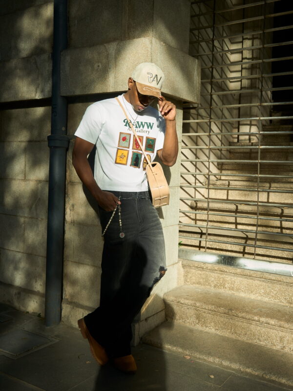 RAWW ART GALLERY TEE