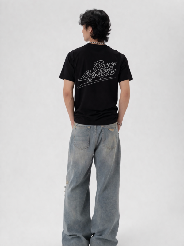 SCRIPT INSIGNIA TEE